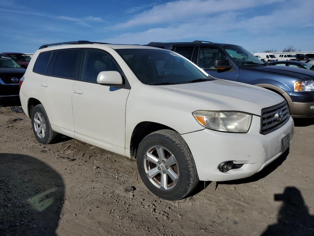 Photo 3 VIN: 5TDKK3EH4AS023900 - TOYOTA HIGHLANDER 