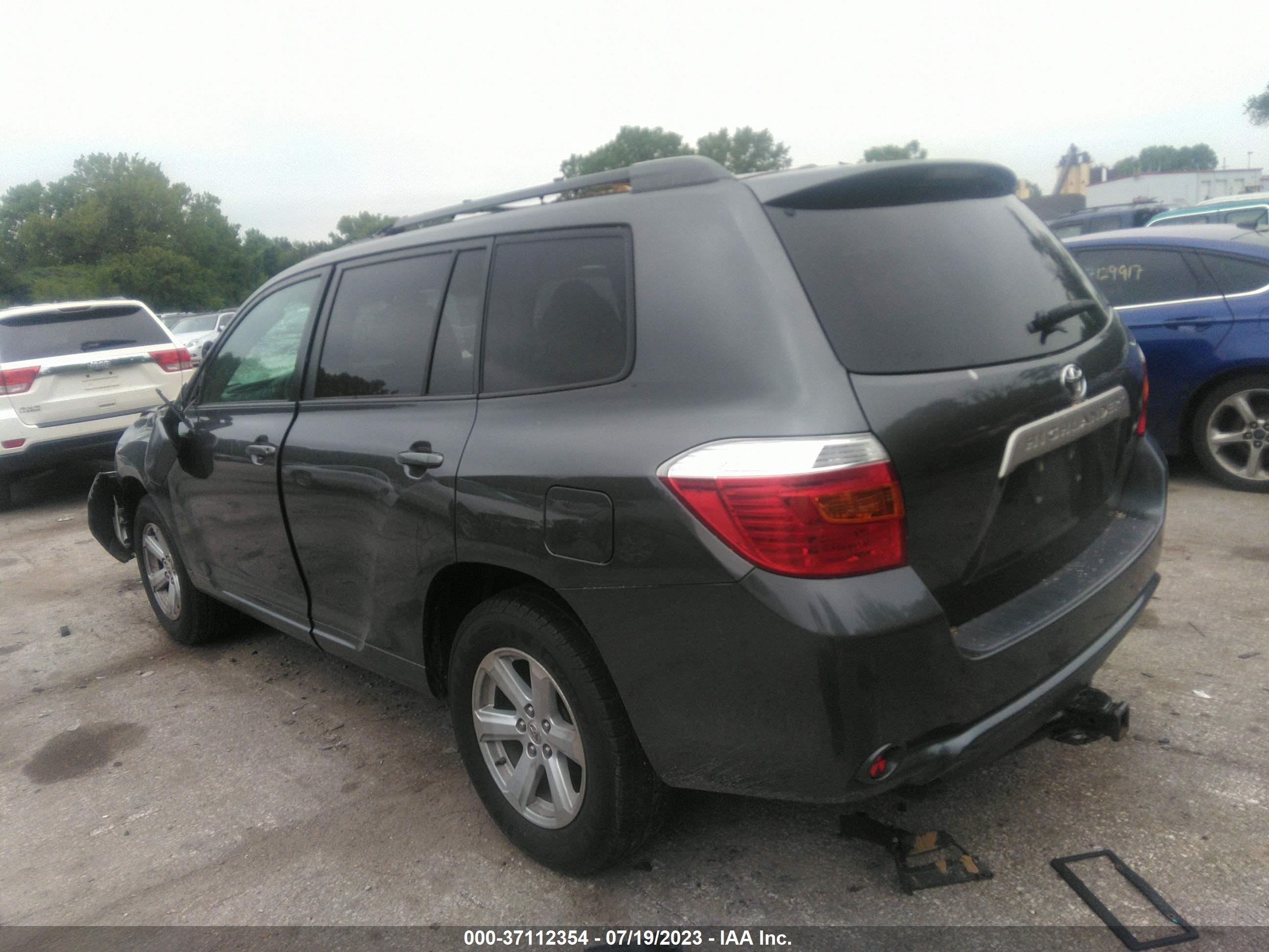 Photo 2 VIN: 5TDKK3EH7AS023213 - TOYOTA HIGHLANDER 