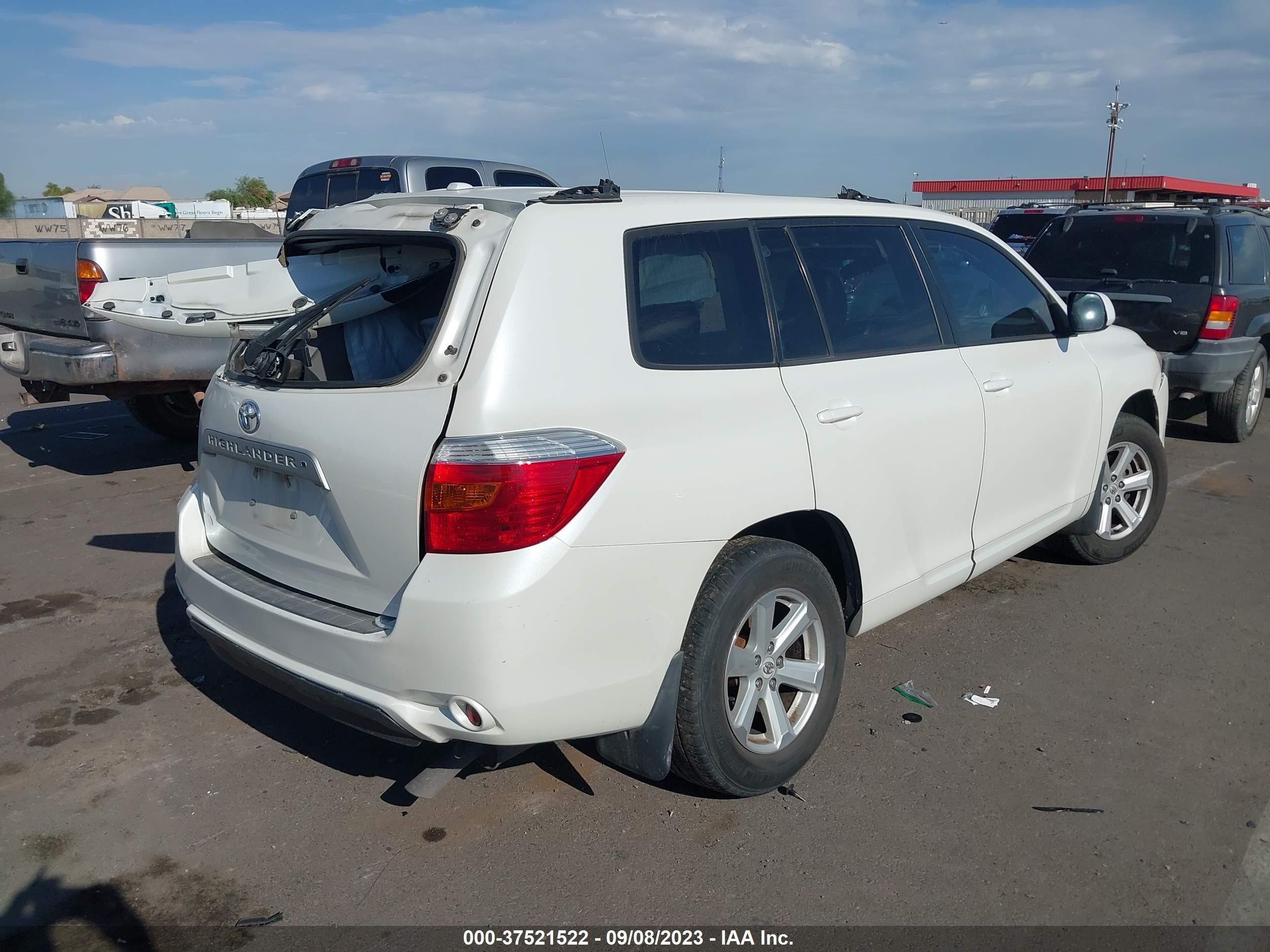 Photo 3 VIN: 5TDKK3EH8AS015086 - TOYOTA HIGHLANDER 