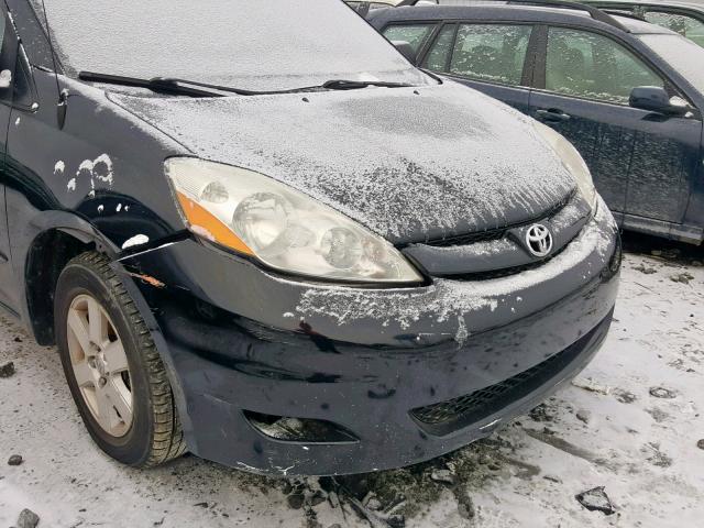 Photo 8 VIN: 5TDKK4CC0AS294286 - TOYOTA SIENNA CE 