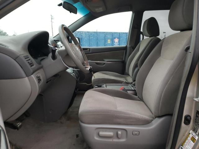 Photo 6 VIN: 5TDKK4CC0AS299391 - TOYOTA SIENNA CE 