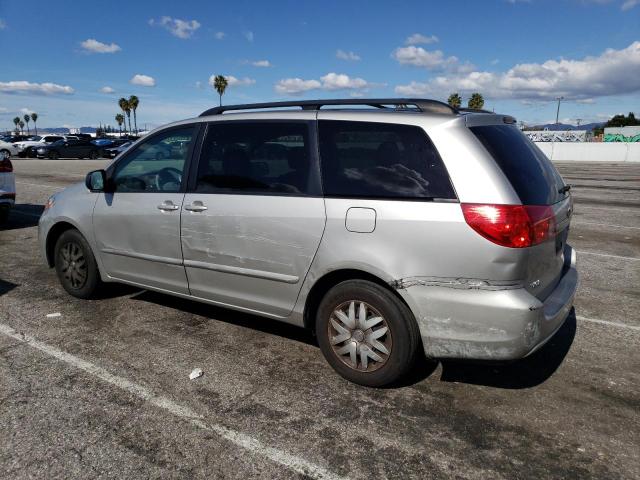 Photo 1 VIN: 5TDKK4CC0AS308641 - TOYOTA SIENNA CE 