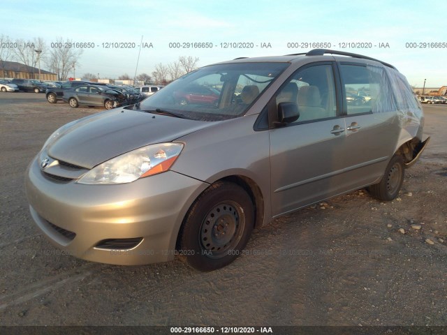 Photo 1 VIN: 5TDKK4CC0AS309269 - TOYOTA SIENNA 