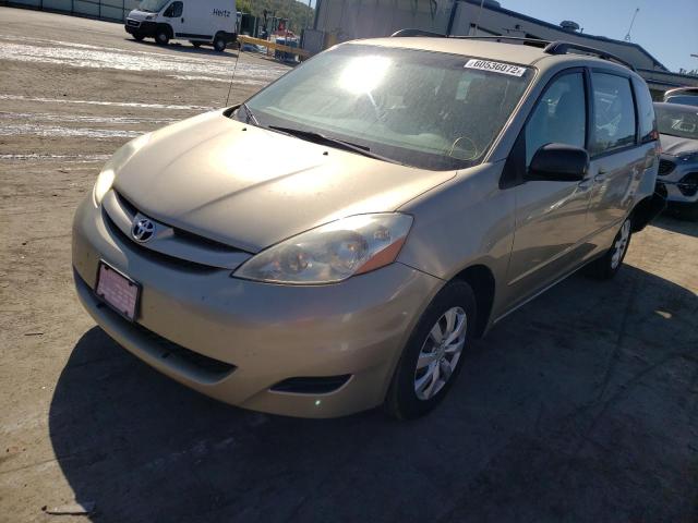 Photo 1 VIN: 5TDKK4CC0AS328954 - TOYOTA SIENNA CE 