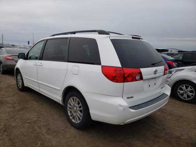 Photo 2 VIN: 5TDKK4CC0AS336133 - TOYOTA SIENNA CE 