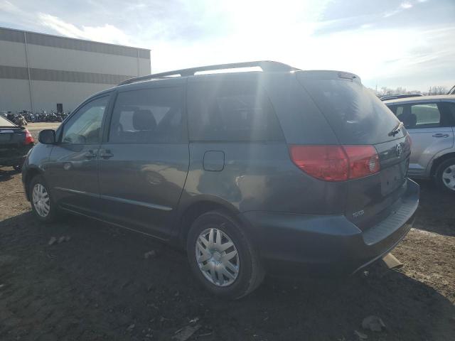 Photo 1 VIN: 5TDKK4CC1AS312276 - TOYOTA SIENNA CE 