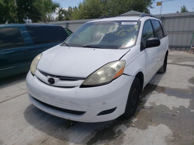 Photo 1 VIN: 5TDKK4CC1AS316148 - TOYOTA SIENNA CE 