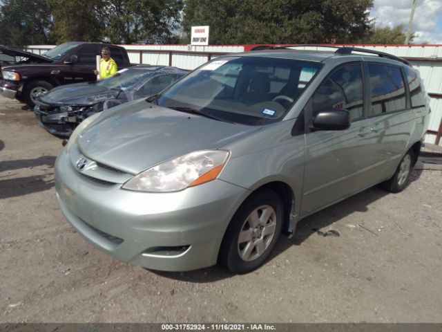 Photo 1 VIN: 5TDKK4CC1AS324914 - TOYOTA SIENNA 