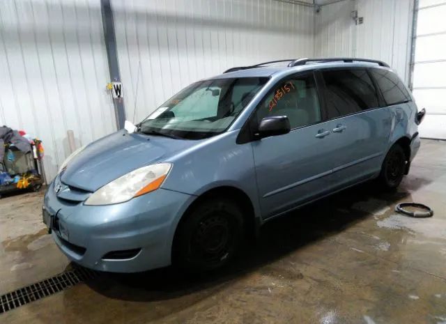 Photo 1 VIN: 5TDKK4CC1AS329059 - TOYOTA SIENNA 