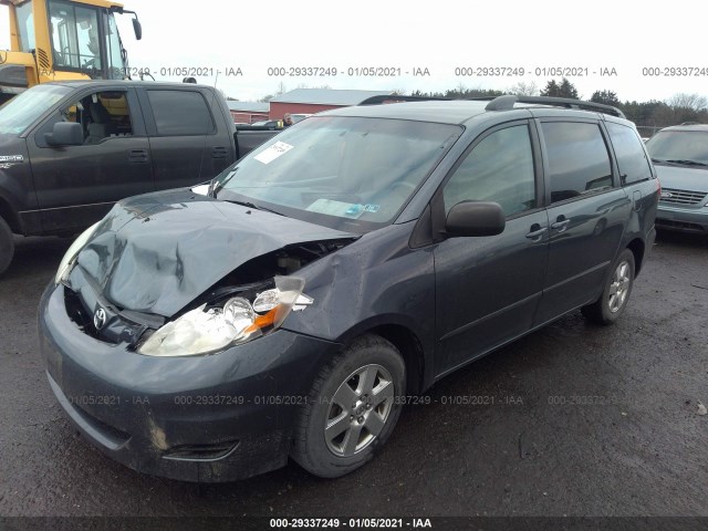 Photo 1 VIN: 5TDKK4CC1AS336075 - TOYOTA SIENNA 