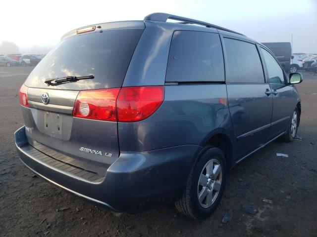 Photo 3 VIN: 5TDKK4CC1AS337503 - TOYOTA SIENNA CE 