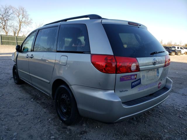 Photo 2 VIN: 5TDKK4CC2AS290417 - TOYOTA SIENNA CE 