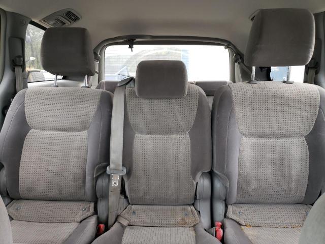 Photo 9 VIN: 5TDKK4CC2AS312626 - TOYOTA SIENNA CE 