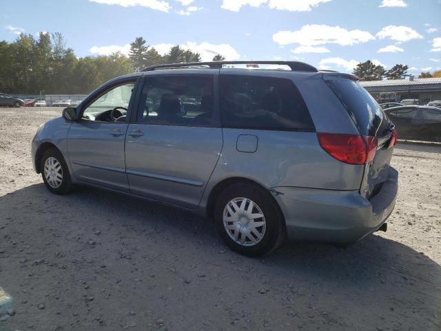 Photo 1 VIN: 5TDKK4CC2AS318250 - TOYOTA SIENNA CE 