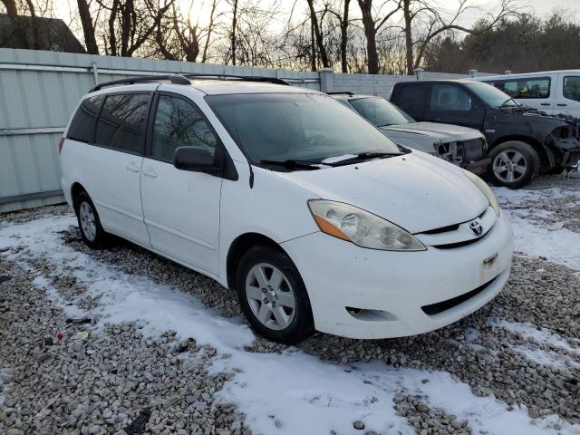 Photo 3 VIN: 5TDKK4CC2AS322914 - TOYOTA SIENNA CE 