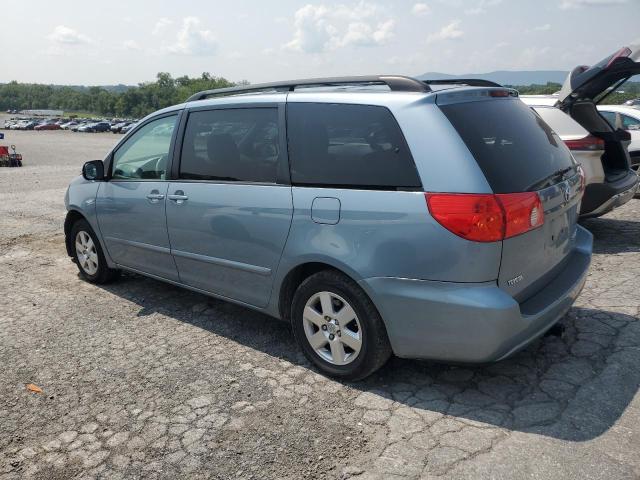 Photo 1 VIN: 5TDKK4CC2AS333217 - TOYOTA SIENNA CE 