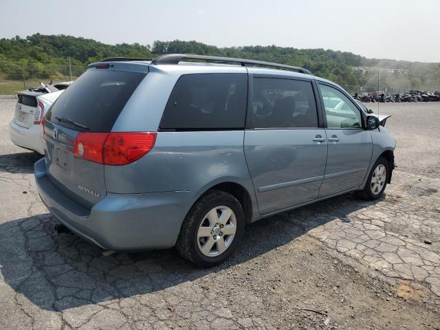 Photo 2 VIN: 5TDKK4CC2AS333217 - TOYOTA SIENNA CE 