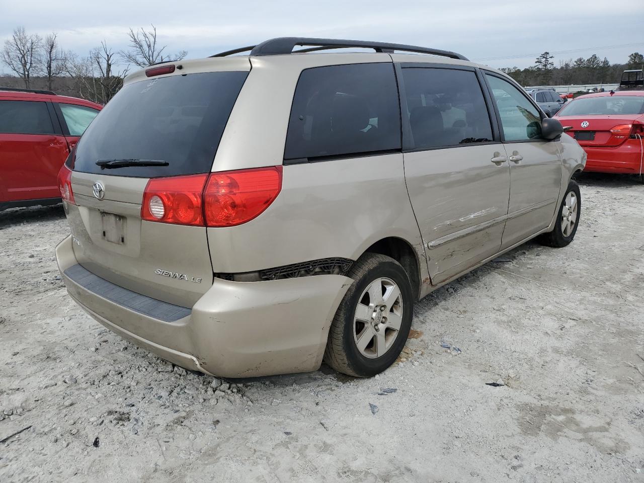 Photo 2 VIN: 5TDKK4CC2AS342905 - TOYOTA SIENNA 