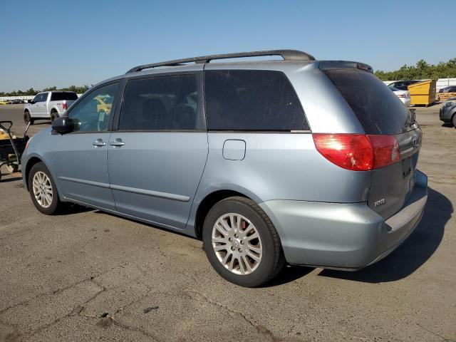 Photo 1 VIN: 5TDKK4CC3AS304924 - TOYOTA SIENNA CE 