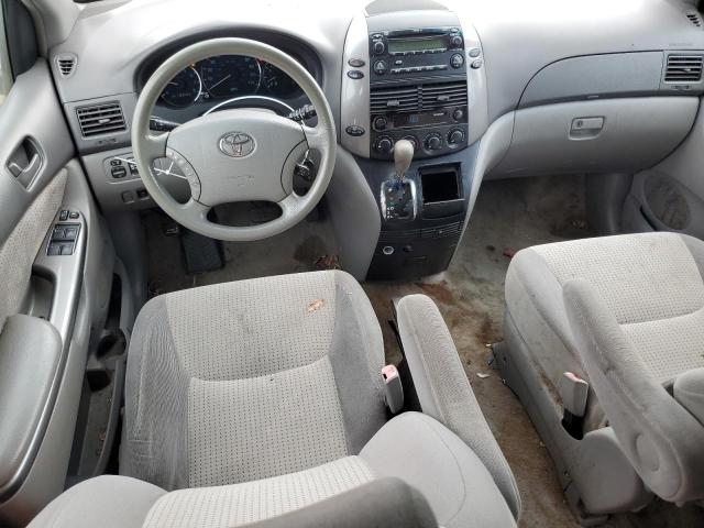 Photo 7 VIN: 5TDKK4CC3AS311579 - TOYOTA SIENNA CE 