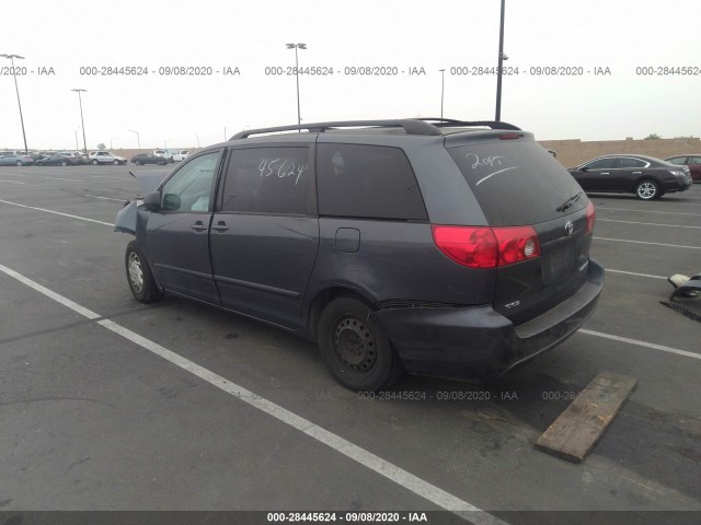 Photo 2 VIN: 5TDKK4CC3AS320279 - TOYOTA SIENNA 