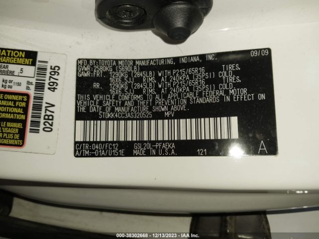 Photo 8 VIN: 5TDKK4CC3AS320525 - TOYOTA SIENNA 