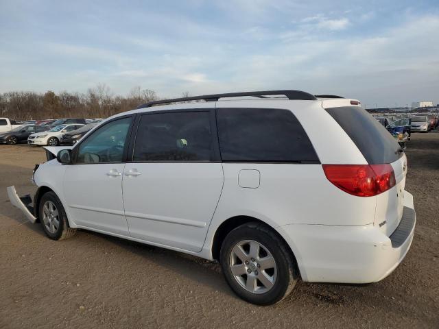 Photo 1 VIN: 5TDKK4CC3AS328821 - TOYOTA SIENNA CE 