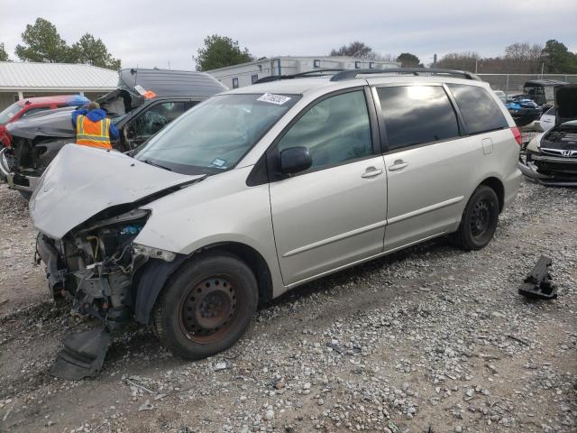 Photo 0 VIN: 5TDKK4CC3AS329452 - TOYOTA SIENNA CE 