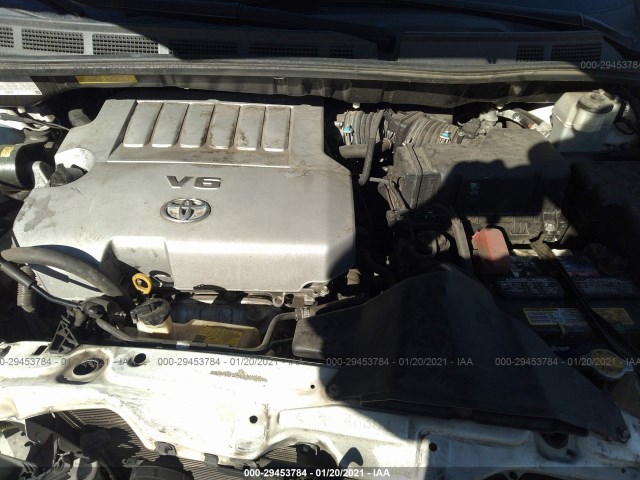 Photo 9 VIN: 5TDKK4CC3AS335641 - TOYOTA SIENNA 