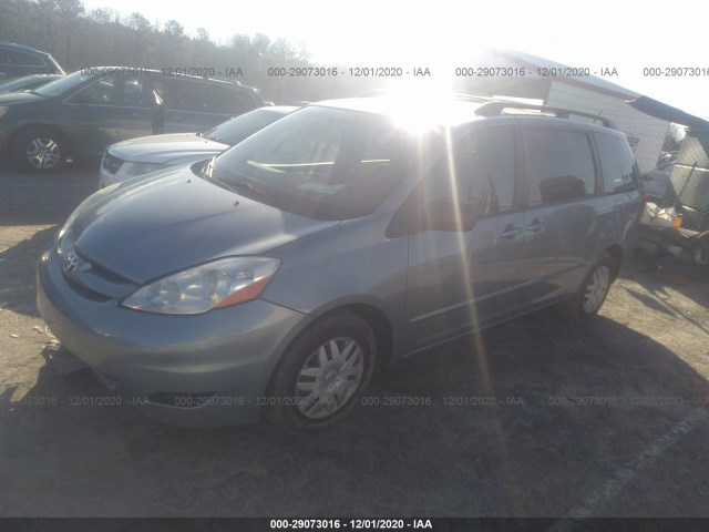 Photo 1 VIN: 5TDKK4CC3AS336773 - TOYOTA SIENNA 