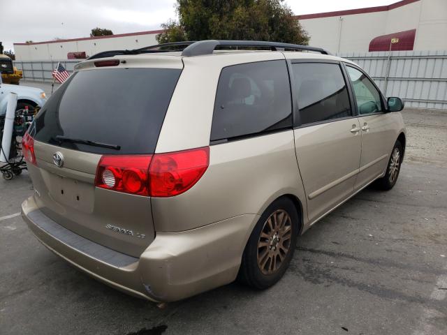 Photo 3 VIN: 5TDKK4CC3AS340368 - TOYOTA SIENNA CE 