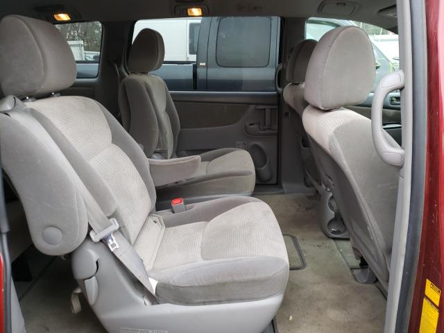 Photo 5 VIN: 5TDKK4CC3AS341746 - TOYOTA SIENNA CE 