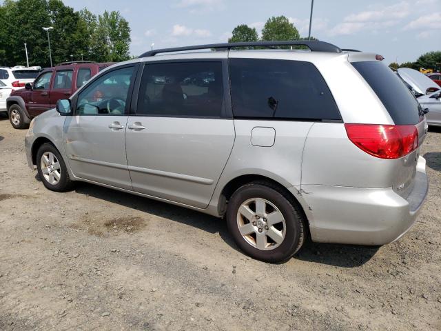 Photo 1 VIN: 5TDKK4CC4AS312644 - TOYOTA SIENNA CE 