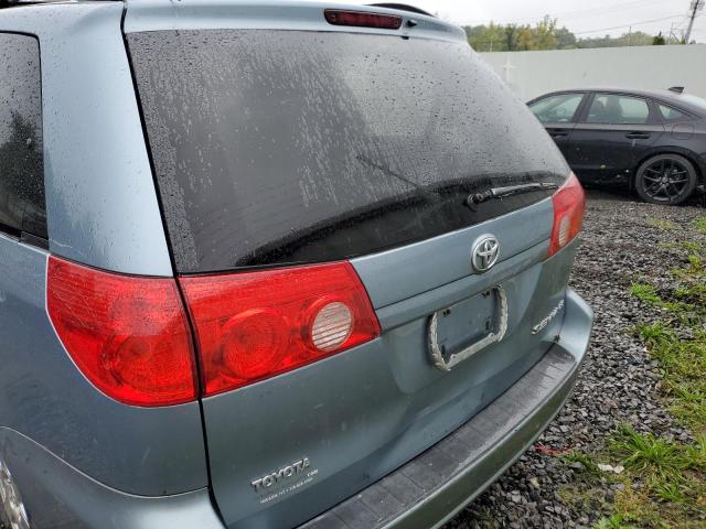 Photo 5 VIN: 5TDKK4CC4AS314975 - TOYOTA SIENNA CE 