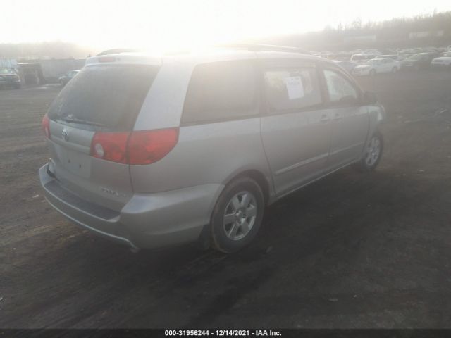 Photo 3 VIN: 5TDKK4CC4AS333932 - TOYOTA SIENNA 