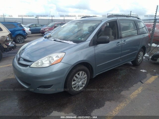 Photo 1 VIN: 5TDKK4CC5AS296003 - TOYOTA SIENNA 