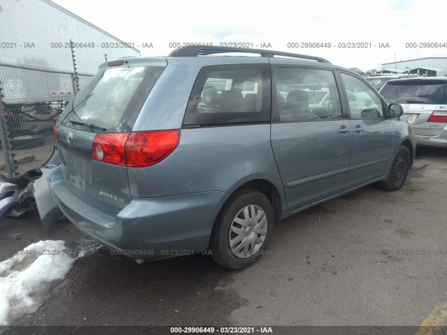 Photo 3 VIN: 5TDKK4CC5AS296003 - TOYOTA SIENNA 