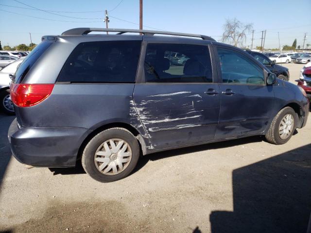 Photo 8 VIN: 5TDKK4CC5AS296826 - TOYOTA SIENNA CE 