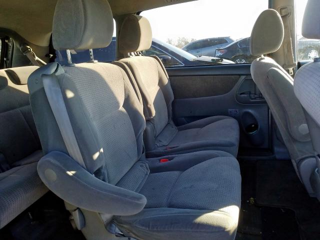 Photo 5 VIN: 5TDKK4CC5AS301006 - TOYOTA SIENNA CE 