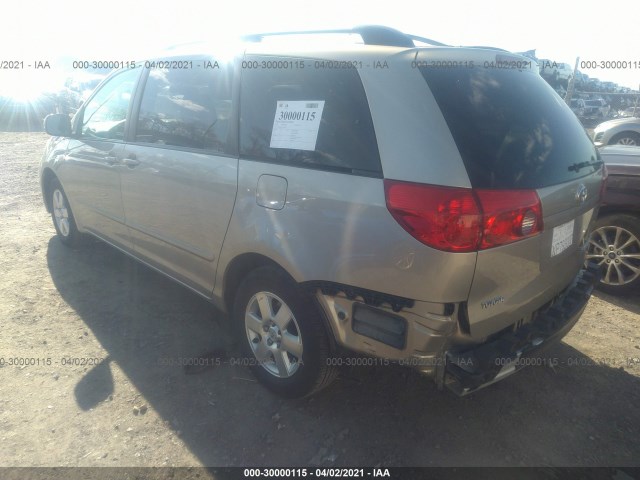 Photo 2 VIN: 5TDKK4CC5AS304259 - TOYOTA SIENNA 