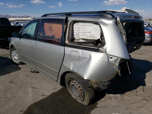 Photo 1 VIN: 5TDKK4CC5AS309039 - TOYOTA SIENNA CE 