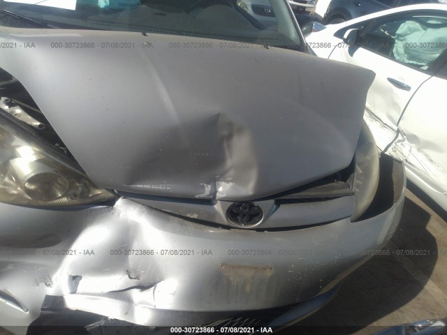 Photo 5 VIN: 5TDKK4CC5AS318131 - TOYOTA SIENNA 