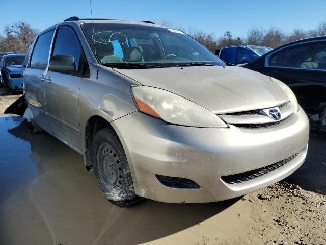 Photo 3 VIN: 5TDKK4CC5AS323989 - TOYOTA SIENNA CE 