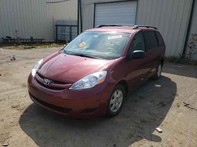 Photo 1 VIN: 5TDKK4CC5AS329503 - TOYOTA SIENNA CE 