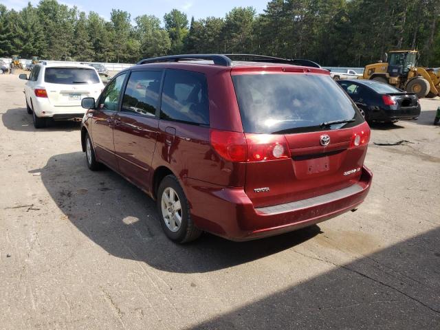 Photo 2 VIN: 5TDKK4CC5AS329503 - TOYOTA SIENNA CE 