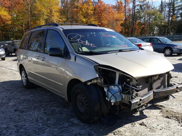 Photo 0 VIN: 5TDKK4CC5AS331252 - TOYOTA SIENNA CE 