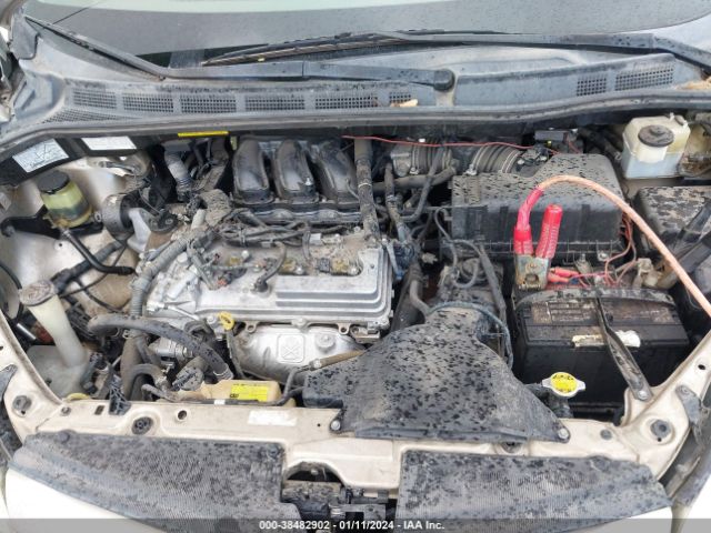 Photo 9 VIN: 5TDKK4CC5AS335012 - TOYOTA SIENNA 