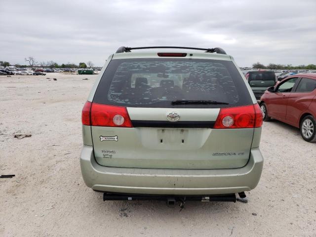 Photo 5 VIN: 5TDKK4CC6AS295989 - TOYOTA SIENNA CE 