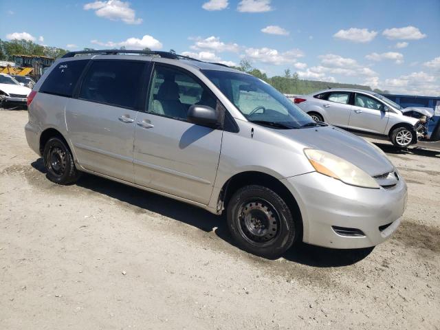 Photo 3 VIN: 5TDKK4CC6AS299198 - TOYOTA SIENNA CE 