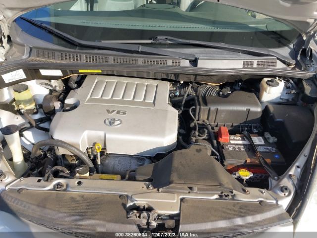 Photo 9 VIN: 5TDKK4CC6AS315058 - TOYOTA SIENNA 